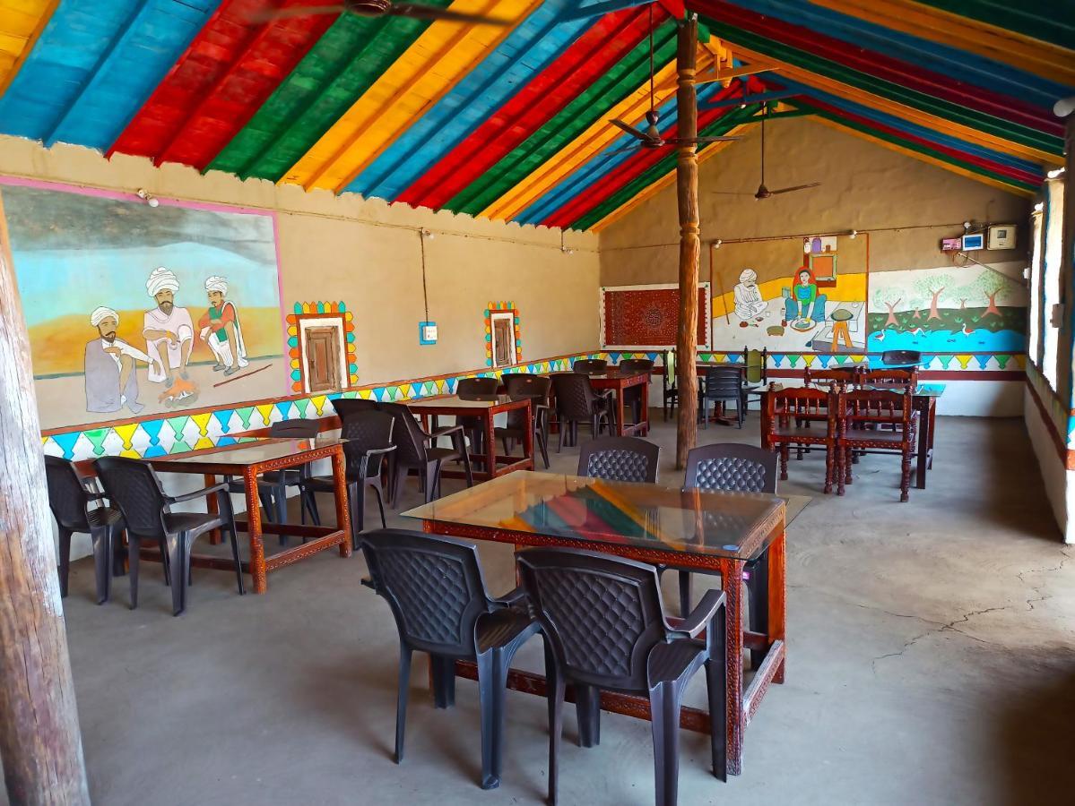 Kutir Craft Village Resort Bherandiāla Kültér fotó