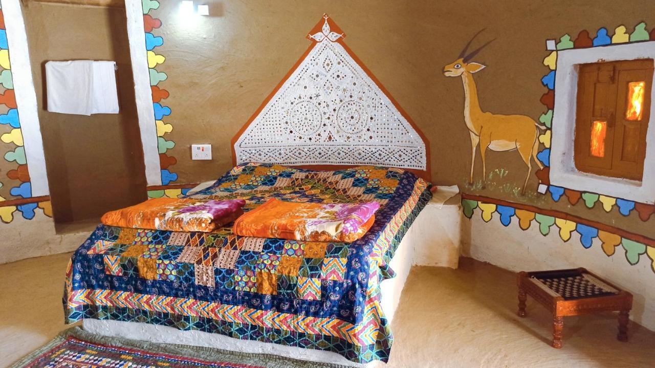 Kutir Craft Village Resort Bherandiāla Kültér fotó