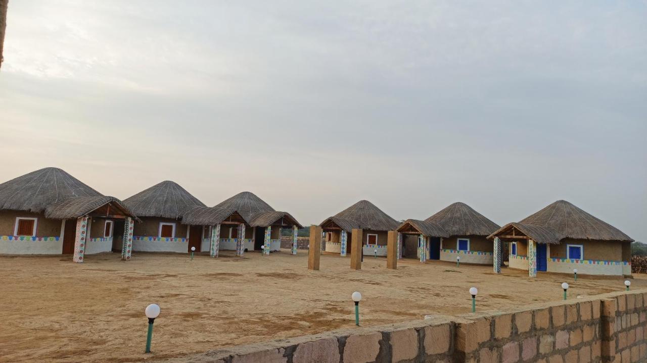 Kutir Craft Village Resort Bherandiāla Kültér fotó