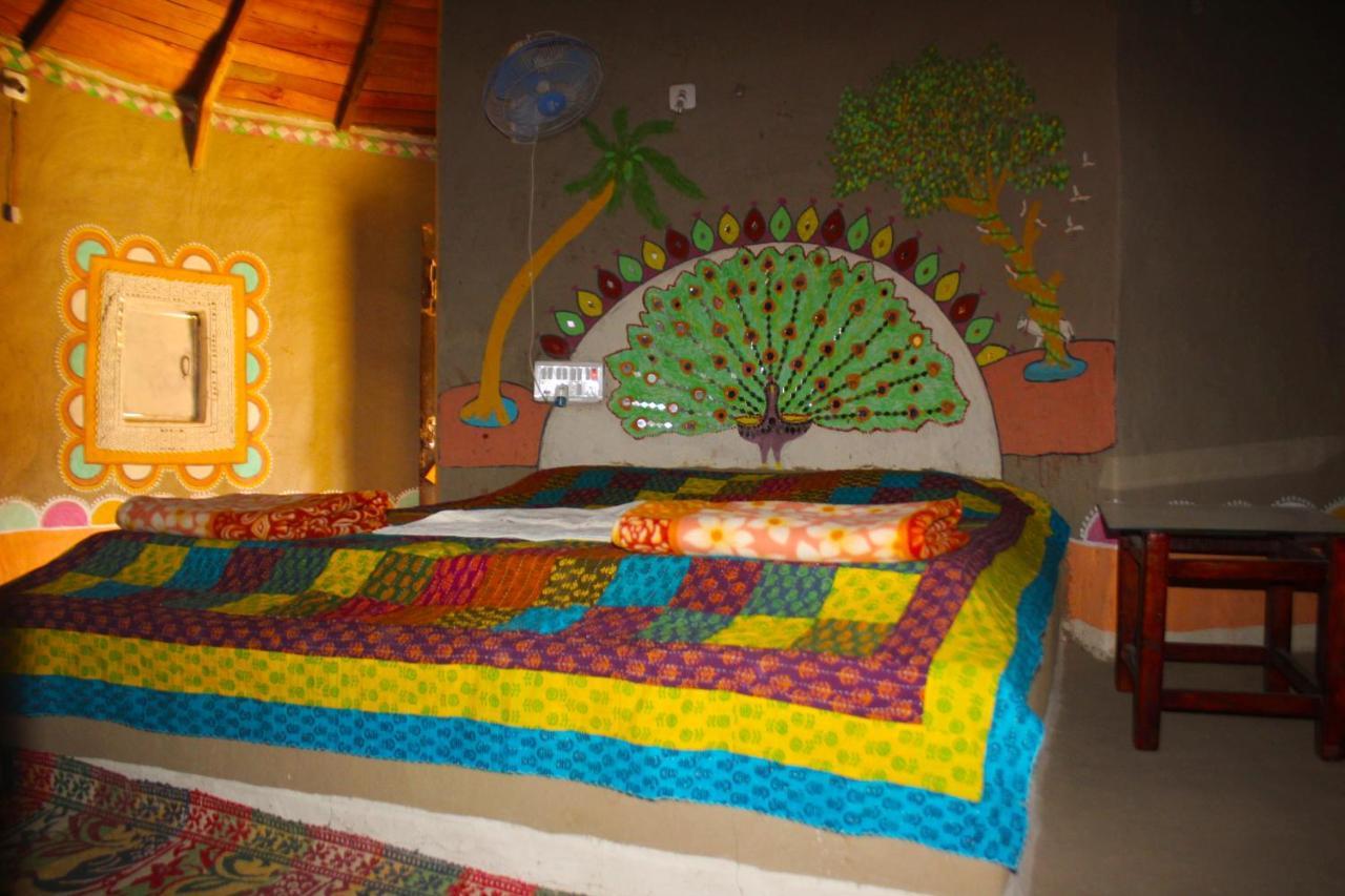 Kutir Craft Village Resort Bherandiāla Kültér fotó