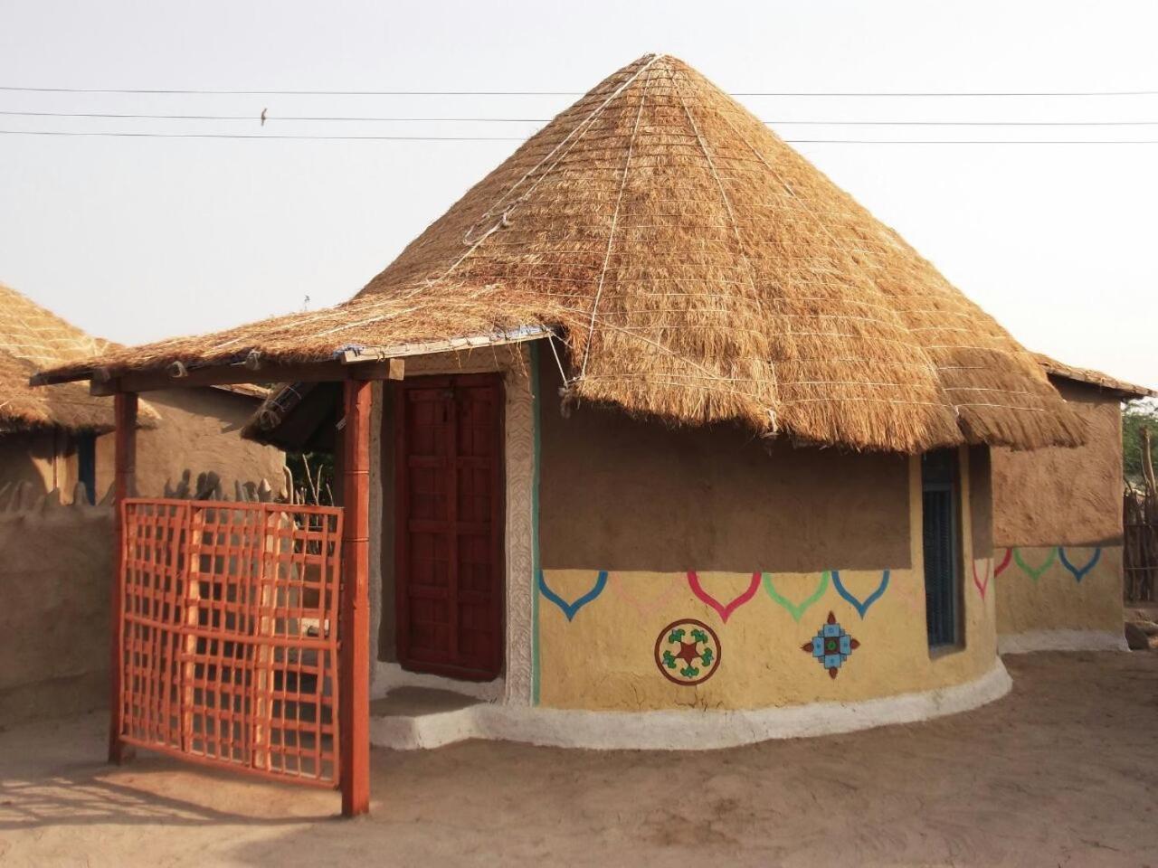 Kutir Craft Village Resort Bherandiāla Kültér fotó
