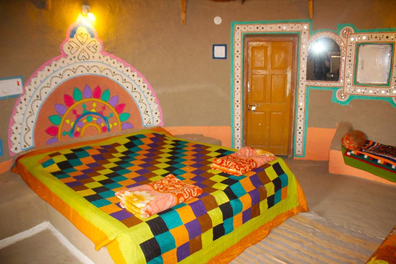 Kutir Craft Village Resort Bherandiāla Kültér fotó